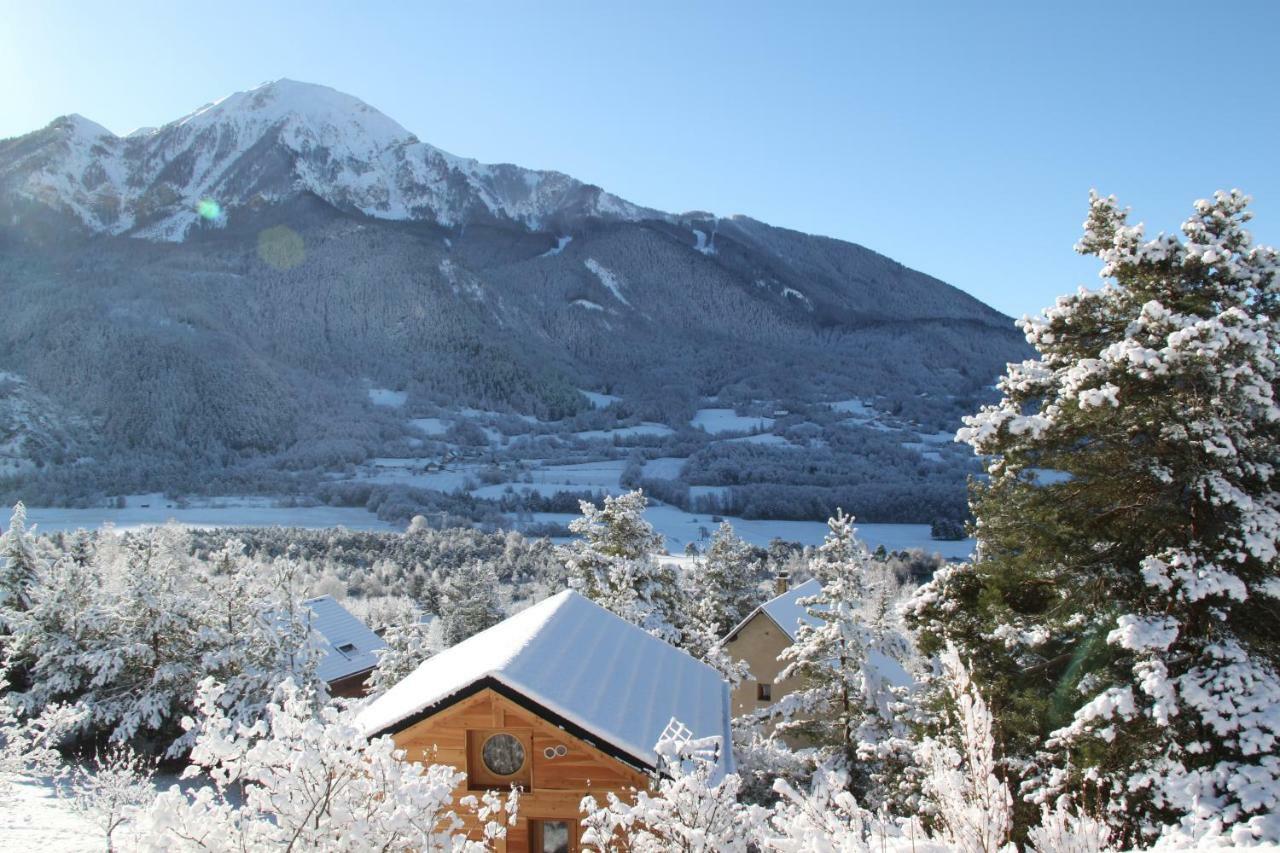 Clos Shambhala-Chalet d'hôtes Saint-Jean-Saint-Nicolas Extérieur photo