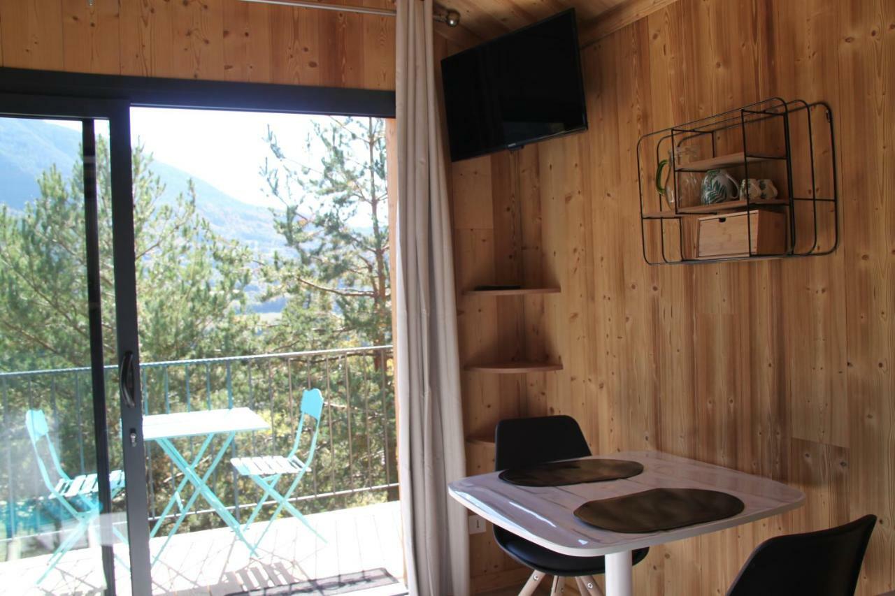 Clos Shambhala-Chalet d'hôtes Saint-Jean-Saint-Nicolas Extérieur photo
